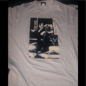 Santa Cruz skateboards Tom Knox T-shirt.